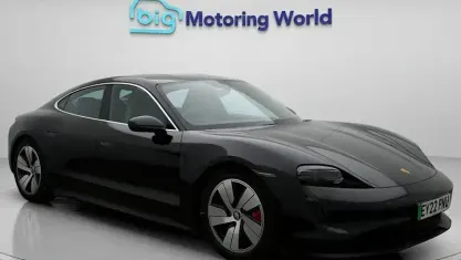 Usado Porsche Taycan Performance Package 419 kW (571 HP) 2022 Sedan
