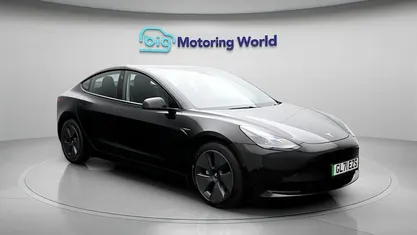 Used Tesla Model 3 Standard Range Plus 222 kW (302 HP) 2021 Black Sedan