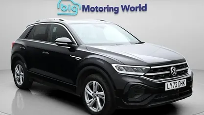 Used VW T-Roc R-line 190 HP (139 kW) 2023 Black SUV