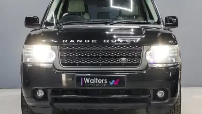 Used Land Rover Range Rover Vogue 313 HP (230 kW) 2011 Black SUV