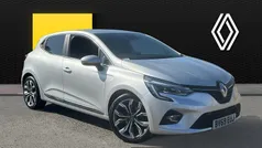 Used 2020 Renault Clio V Version S Hatchback | £10,762 (Fair price)