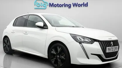 Used Peugeot 208 Allure 102 HP (75 kW) 2020 Hatchback
