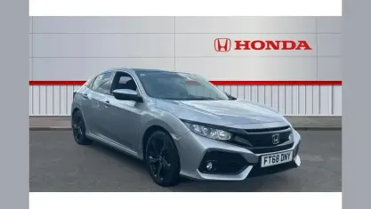 Used Honda Civic EX 127 HP (93 kW) 2018 Silver Hatchback