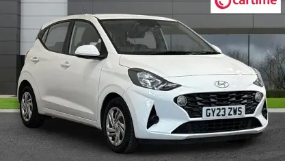 Used Hyundai i10 SE 67 HP (49 kW) 2022 White Hatchback