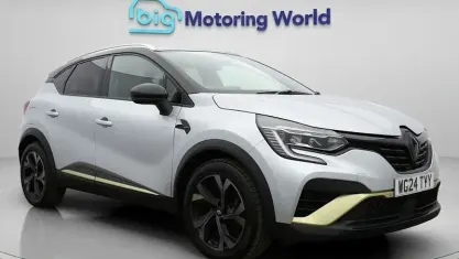 Used Renault Captur Engineered 145 HP (106 kW) 2024 Grey/black SUV