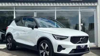 Used Volvo XC40 Ultimate 262 HP (192 kW) 2022 White SUV
