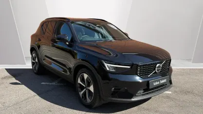 Used Volvo XC40 Ultimate 197 HP (144 kW) 2023 Blue SUV