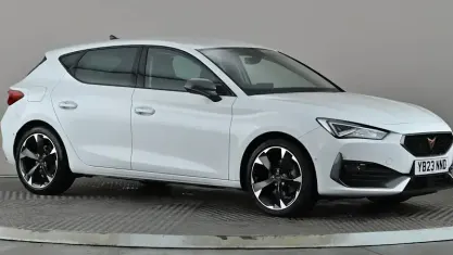 Used Cupra Leon 150 HP (110 kW) 2023 White Hatchback