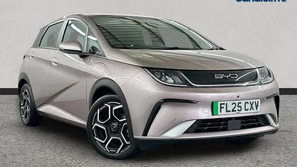 Used BYD Dolphin Comfort 150 kW (204 HP) 2023 Colour Hatchback