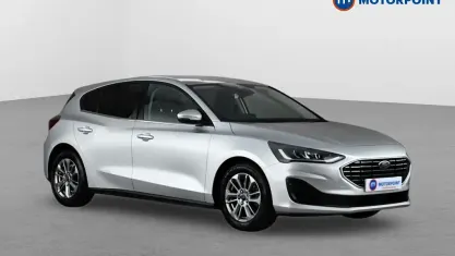 Used Ford Focus Style 125 HP (91 kW) 2022 Silver Hatchback