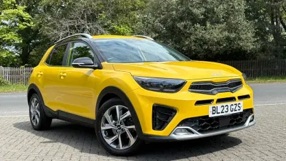 Second-hand Kia Stonic GT-Line 101 CP (74 kW) 2024 SUV