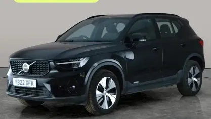Używany Volvo XC40 Plus 211 KM (155 kW) 2023 SUV