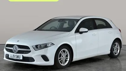 Used Mercedes A180 Active 116 HP (85 kW) 2019 White Hatchback
