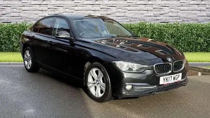 Black Used 2017 BMW 318 Sport Line Sedan | £5,000 (Fair price)