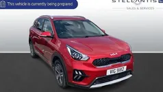 Red Used 2022 Kia Niro 2 SUV | £17,451 (Good price)