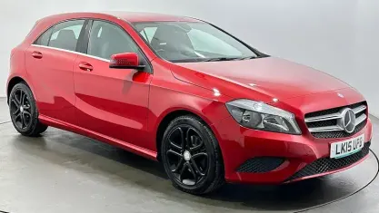 Used Mercedes A200 136 HP (100 kW) 2015 Red Hatchback