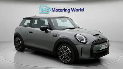 Used 2023 Mini Cooper Level 2 Hatchback | £14,100 (Fair price)