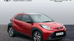 Red New 2025 Toyota Aygo Hatchback | £15,005 (Fair price)