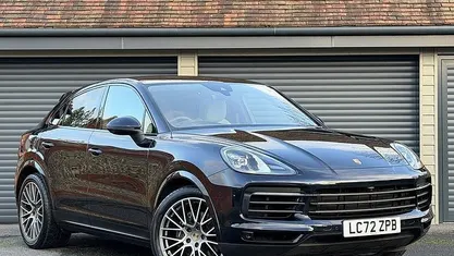 Used Porsche Cayenne E-Hybrid Coupe Platinum Edition 462 HP (339 kW) 2022 Coupe