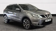 Grey Used 2017 Nissan Qashqai Tekna SUV | £10,900 (Fair price)