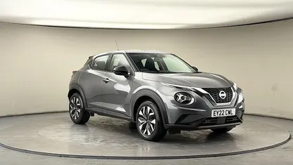 Used Nissan Juke Acenta 114 HP (83 kW) 2022 New grey SUV