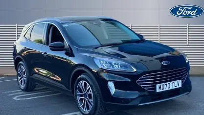 Usado Ford Kuga Titanium 120 HP (88 kW) 2021 SUV