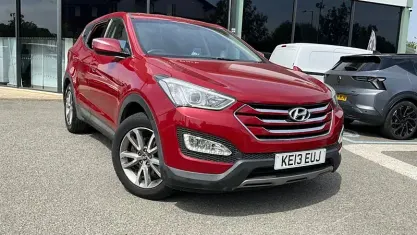 Used Hyundai Santa Fe Style 197 HP (144 kW) 2013 Red SUV
