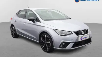 Używany Seat Ibiza FR Sport 110 KM (80 kW) 2022 Srebrny Hatchback