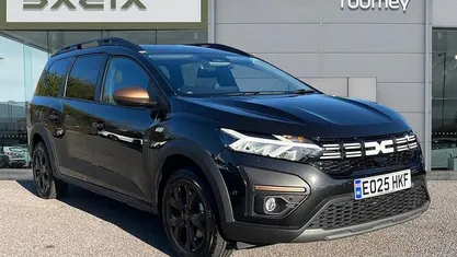 Used Dacia Jogger Extreme 141 HP (103 kW) 2025 MPV