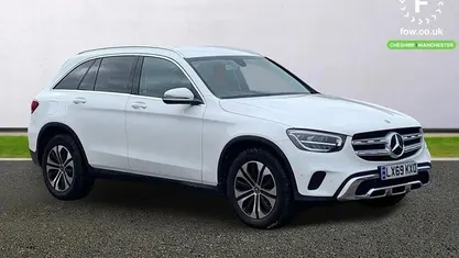 Used Mercedes GLC220 194 HP (142 kW) 2019 White Estate