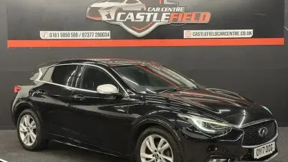 Begagnad Infiniti Q30 Business Executive 122 HK (89 kW) 2017 Svart Halvkombi