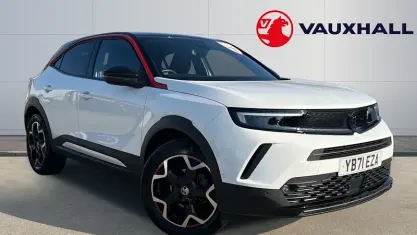 Used Vauxhall Mokka SRi 131 HP (96 kW) 2022 White SUV