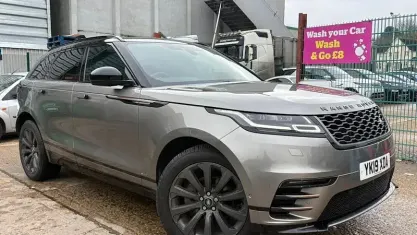 Usado Land Rover Range Rover Velar SE Dynamic 179 CV (131 kW) 2019 Plateado SUV
