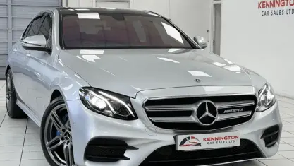 Usado Mercedes E220 AMG line 194 HP (142 kW) 2019 Sedan
