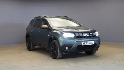 Used Dacia Duster Extreme 130 HP (95 kW) 2023 Green SUV