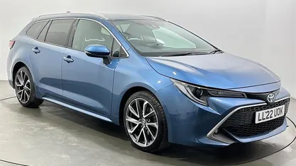Used Toyota Corolla 184 HP (135 kW) 2022 Blue Estate