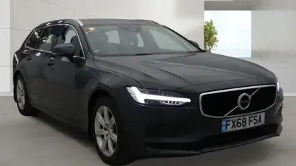 Used Volvo V90 Momentum 190 HP (139 kW) 2018 Grey Estate