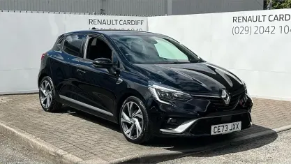 Used Renault Clio RS Line 90 HP (66 kW) 2023 Metallic  diamond black  Hatchback