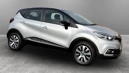 Used Renault Captur Play 90 HP (66 kW) 2019 SUV