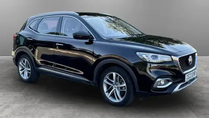 Used MG HS Excite 162 HP (119 kW) 2023 Black SUV