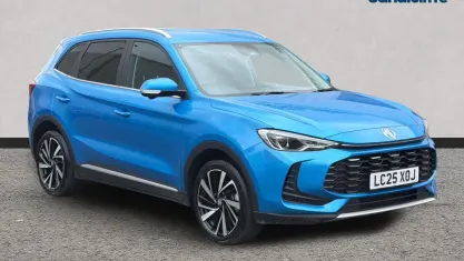 Used MG ZS Trophy 196 HP (144 kW) 2024 Metallic  pimlico blue SUV