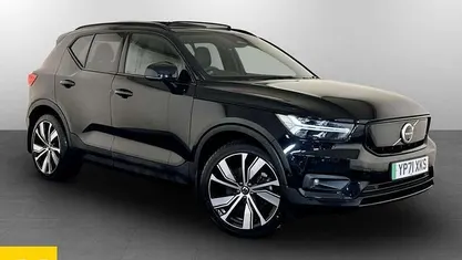 Black Used 2021 Volvo XC40 Pro SUV | £19,795 (Fair price)