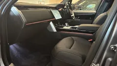 Used 2025 Land Rover Range Rover Autobiography SUV | £131,466 (Fair price)