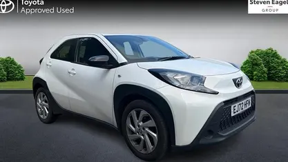 Used Toyota Aygo X PURE 72 HP (52 kW) 2025 SUV