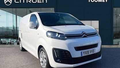 Usado Citroën Dispatch 122 HP (89 kW) 2019 Branco Monovolume