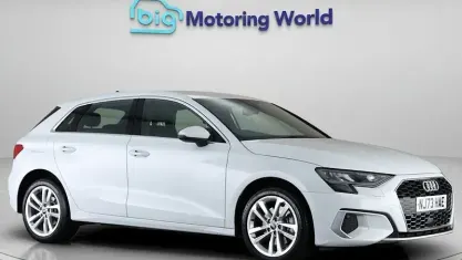 Used Audi A3 Sportback e-tron Sport 204 HP (150 kW) 2023 White Hatchback