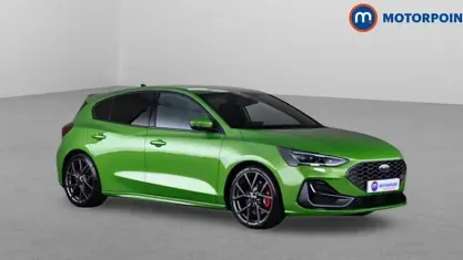 Used Ford Focus ST 280 HP (205 kW) 2023 Green Hatchback