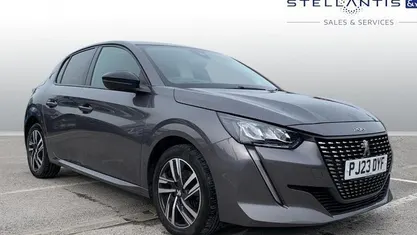 Used Peugeot 208 Allure+ 102 HP (75 kW) 2023 Hatchback