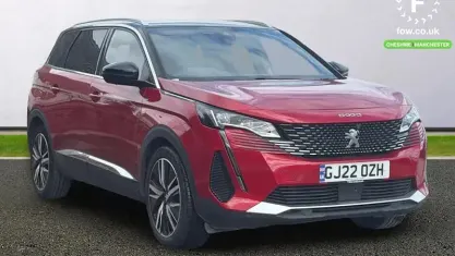 Used Peugeot 5008 Premium 131 HP (96 kW) 2022 Red SUV