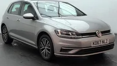 Used 2018 VW Golf VII SE Hatchback | £11,000 (Fair price)